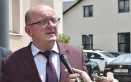 RAKETIĆ ODGOVORIO DEPESOVČADIMA Fašistima nazivam one koji slave okupatore, a ne građane Crne Gore