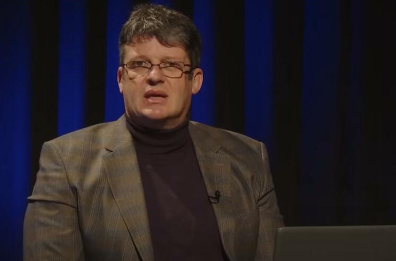 STOJOVIĆ UBO U SRŽ Na pozicijama odlučuju "spavači" Milovog sistema, od pravosuđa do naslova u novinama