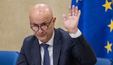 LAKOVIĆ NAKNADNO PAMETUJE Ćutao dok je bio na vrhu bezbjednosnog sistema, sada dijeli lekcije