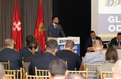 HOĆE NANOVO DA TRASIRAJU PROGRAM I POLITIKU DPS zakazao Kongres partije za 25. januar