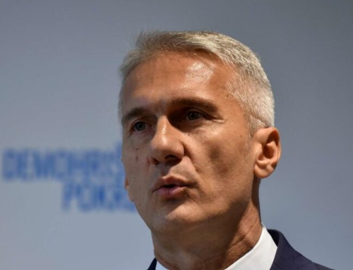 VUKŠIĆ Oni koji su spaljivali dokumentaciju ANB-a danas kadriraju, nakon što su vraćeni u službu