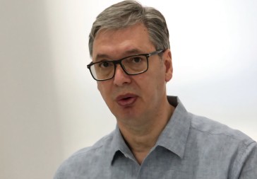 VUČIĆ Država jača od siledžija, ekstremisti neće razbijati Srbiju