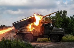 Zelenski prebacuje trupe u Sumsku oblast, Donbas ostavlja Rusima