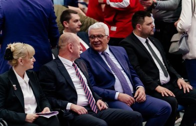 ZBCG TRAŽI ANKETNI ODBOR Državni organi štitili Đukanoviće i pustili da predmet u aferi "Telekom" zastari