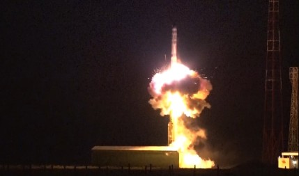 EVROPA NACILJANA "OREŠNIKOM" Rusija kreće u razmještanje razornih raketa