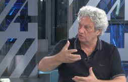 MARIĆ Đukanović i Roćen su vladali uz pomoć ruskih milijardi, Marković ima "srpsku pamet"