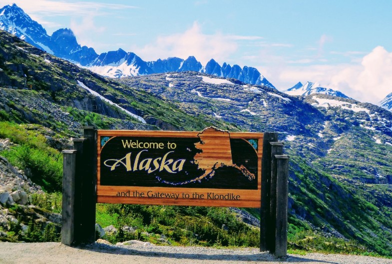 ZA MIR U UKRAJINI Istorijski susret Trampa i Putina na Aljasci 15. avgusta