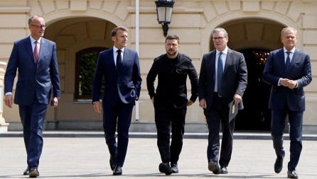 Brisel i London brane granice u Ukrajini, a Srbiji bi da ih menjaju