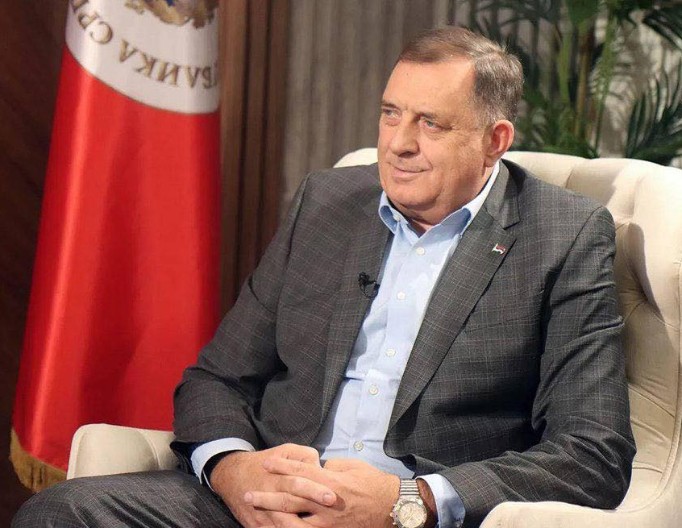 PREDSJEDNIK DODIK Ili će se Republika Srpska distancirati od Sarajeva ili je neće biti