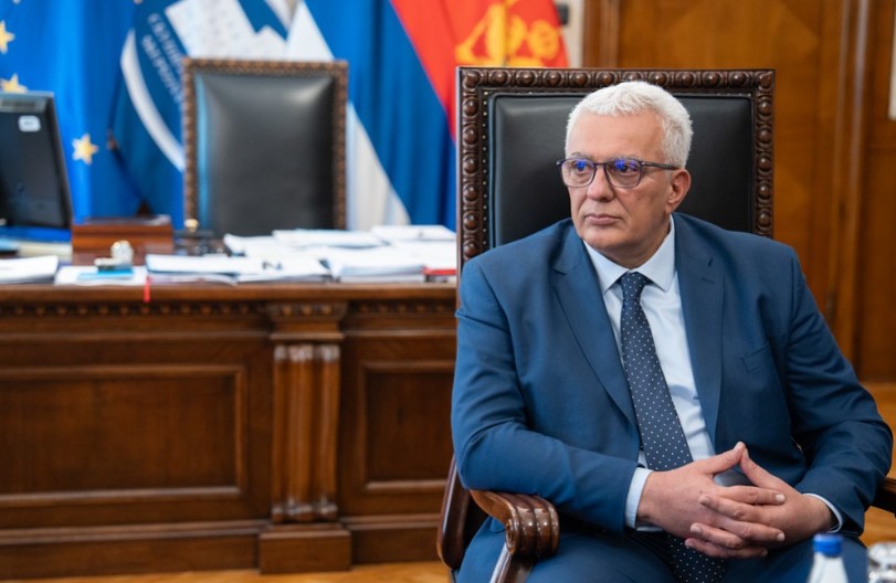 CRNA GORA PRED JEDNOM OD NAJVEĆIH KRIZA Mandić traži hitnu sjednicu Savjeta za odbranu i bezbjednost