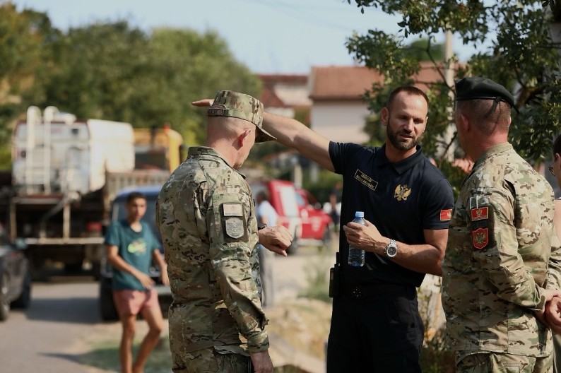 Borba sa vatrenom stihijom širom Crne Gore