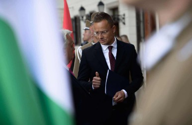 SIJARTO Sve drastičniji pokušaji rušenja patriotskih vlada u Slovačkoj, Mađarskoj i Srbiji