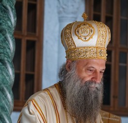 PATRIJARH PORFIRIJE Prekinuti sukobe, čuvati mir i bratsku ljubav