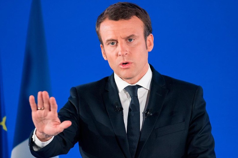 Makron ponovo optužuje Rusiju