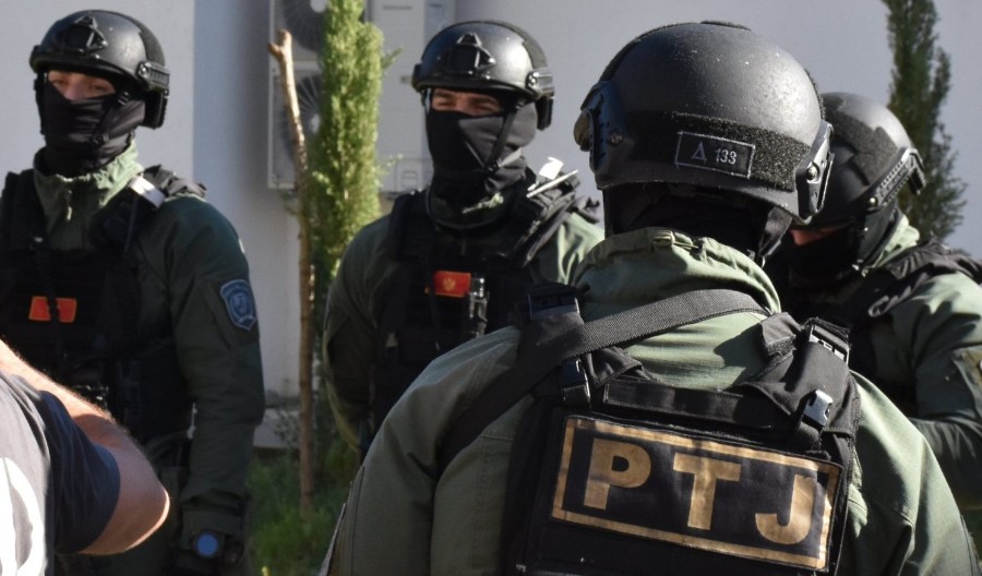 Trojica Holanđana optužena za napad na barske policajce u Ulcinju