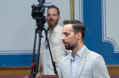 KOMEDIJAŠ ZIROJEVIĆ Pokušao da bude duhovit a ispao politički nekulturan