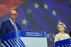 MERC PORIČE IZJAVU FON DER LAJEN Unija nema ovlašćenja da šalje trupe u Ukrajinu