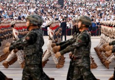 MOĆNA VOJNA PARADA U PEKINGU Kina proslavila pobjedu i pokazala novo naoružanje