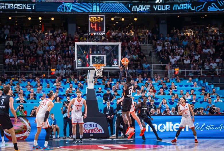 NJEMAČKA PONOVO NA VRHU EVROPE Turci ostali bez zlata u drami košarkaškog finala