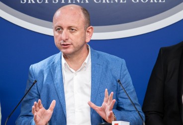 KNEŽEVIĆ U POLICIJI „Osjećam se kao Donald Tramp“