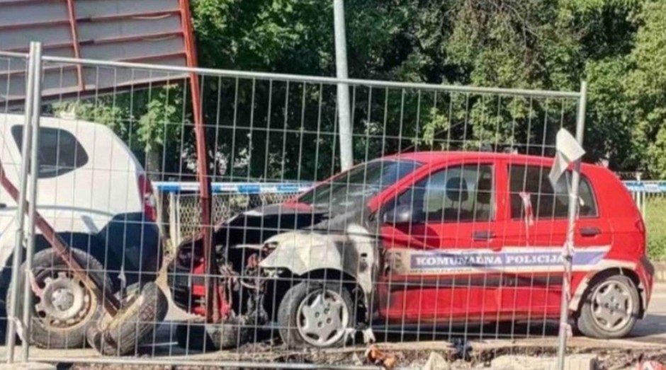 PLJEVLJA UZDRMANA HAPŠENJIMA Spekulacije o široj strategiji i pritiscima na lokalnu vlast