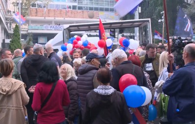 PROTEST ISPRED RTS Građani dali rok od 30 dana, traže odgovornost uredništva