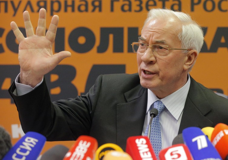 Azarov otkrio ko je organizovao masakr na kijevskom Majdanu
