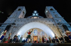 BOKA PORUČUJE PODGORICI Dosta je selektivne pravde i poniženja