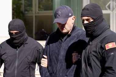 Uhapšeni Vladan Ivanović prao novca u korist Radoja Zvicera