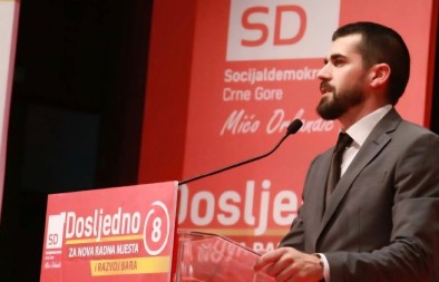 POSLANIK NENEZIĆ ISPROZIVAO PRINCA NIKOLU PETROVIĆA Gdje su porodice vjernih prađedu?