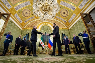 NOVI SIRIJSKI PREDSJEDNIK U MOSKVI Obnavljamo odnose s Rusijom – ali i zahtjev za Asadovo izručenje