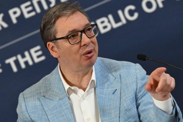PREDSJEDNIK SRBIJE Važno je da se svi ujedinimo pod srpskom trobojkom