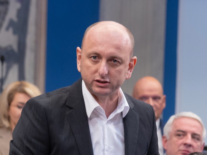 KNEŽEVIĆ DPS je prisvojio Dritana Abazovića i izabrao ga da bude lider opozicije