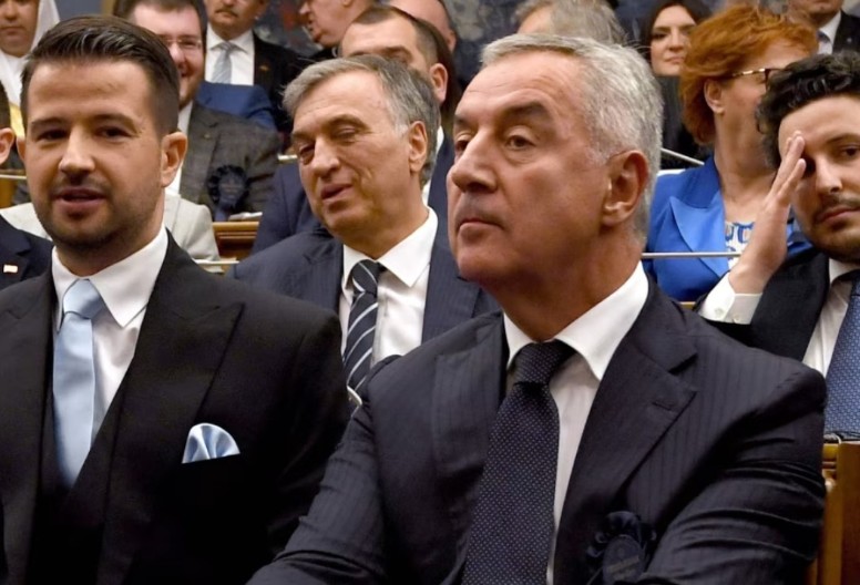 MILATOVIĆ I URA VRAĆAJU NA VLAST MILA ĐUKANOVIĆA I DPS