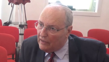 ADŽIĆ Direktor ANB-a imao komunikaciju sa operativnom vezom moćne strane službe da bi peglao svoje postavljenje