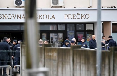 NAPAD U ZAGREBU DAN POSLE Učiteljica sa 31 ubodnom ranom od noža i dalje na aparatima