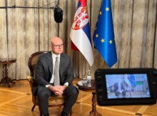 VUČEVIĆ Srbija može da bude most koji povezuje Istok i Zapad