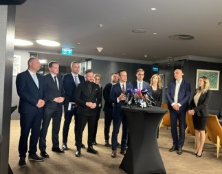 VLAST (NI)JE DOGOVORENA Mugoše tvrde da sa Pokretom za Podgoricu mogu da formiraju vlast