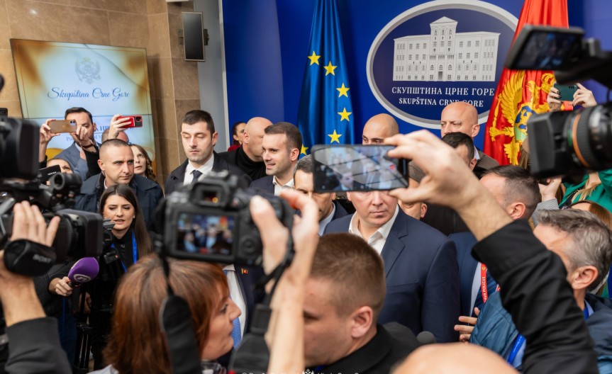 SPAJIĆEV KABINET Pozivamo sve poslanike da prestanu sa blokadama i opstrukcijama institucija