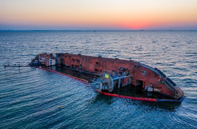 NEOPROSTIVO Norveški brod odbio da pomogne ruskom brodu koji je potonuo u Sredozemlju