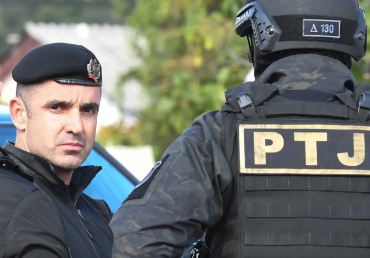 Peković pomoćnik Šćepanovića, Rakonjac komandant Specijalne jedinice policije, a Pavićević Posebne jedinice