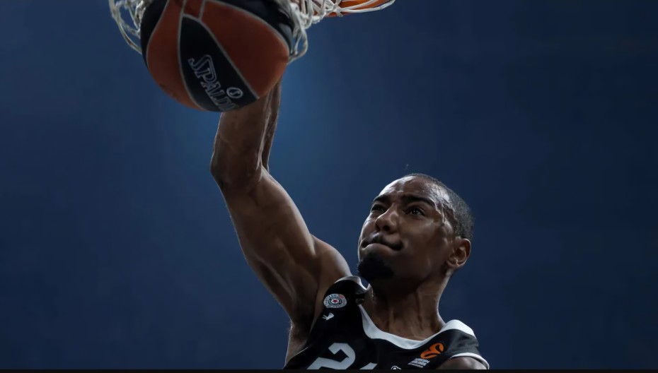 Partizan nakon odate pošte žrtvama sa Cetinja, rutinirao ponos Izraela u Areni