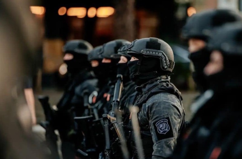 UPRAVA POLICIJE Tvrdnje Abazovića netačne, neistinite i maliciozne, ubica Martinović se nije miješao među policajce