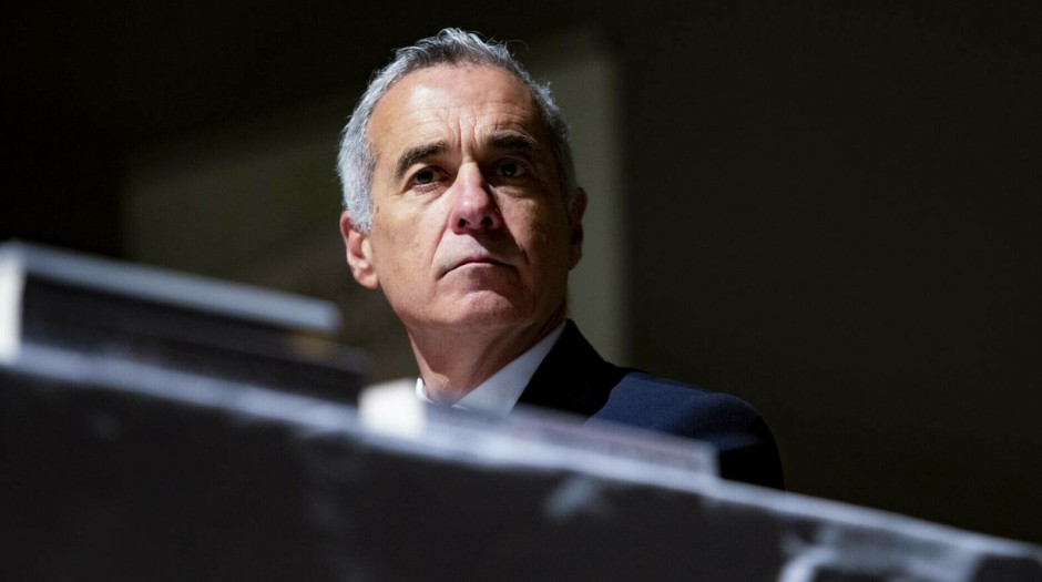 CIJENI PUTINA I KRITIKUJE KIJEV Kalin Đorđesku pobjednik prvog kruga predsjedničkih izbora u Rumuniji