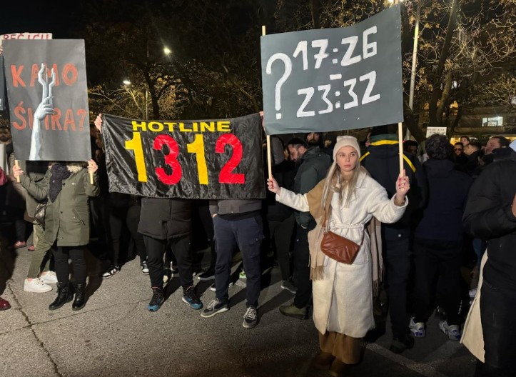 Studenti "kamosjutraši" dobili podršku iz profesorskih katedri osvjedočenih pristaša Mila Đukanovića