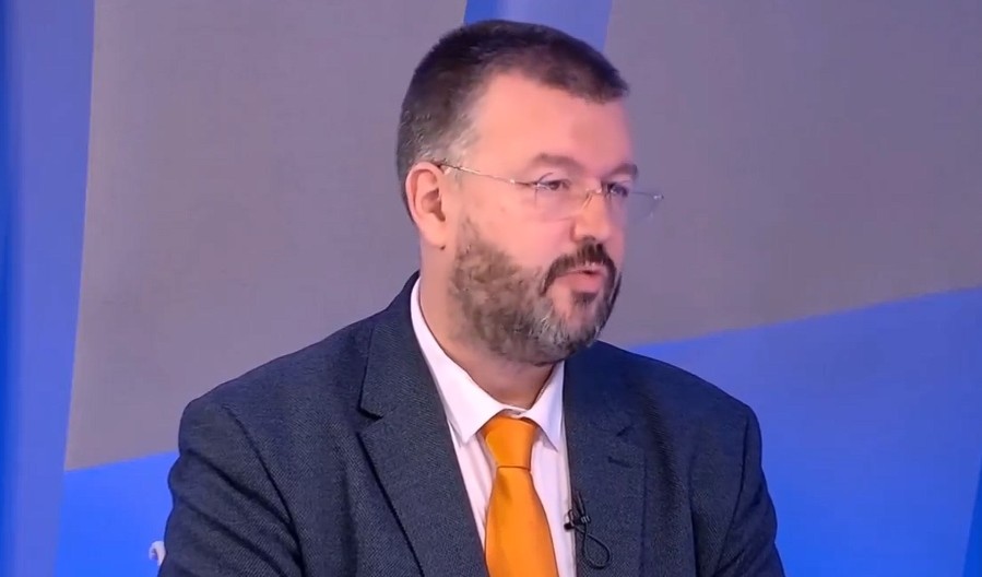 PROFESOR ANTIĆ IZNIO ZAPANJUJUĆE TVRDNJE Pojedini studenti vrše pritisak na mene, kucaju mi na vrata i prate sa kim se sastajem (video)