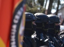 ČISTKA U CRNOGORSKOJ POLICIJI Suspendovao 19 policajaca, 44 nisu prošla bezbjednosne provjere, a na skeneru je još 38 službenika