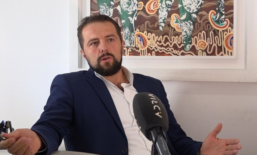 SUŠIĆ PROMOVIŠE MUJOVIĆA BOLJE OD PES-A Najjača lista trebala bi da delegira gradonačelnika