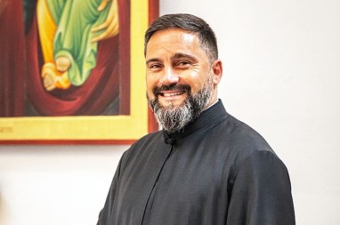 O. BACKOVIĆ Bivše vlasti i njihovi kriminalni krakovi mi šalju opomenu paljenjem BMW-a