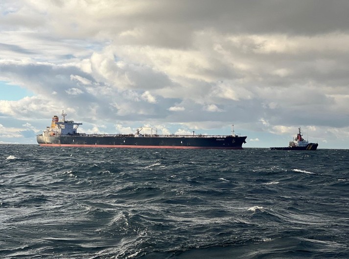 INDIJA TAKOĐE U STRAHU OD AMERIČKIH SANKCIJA Kina odbila da primi tri tankera sa naftom iz Rusije